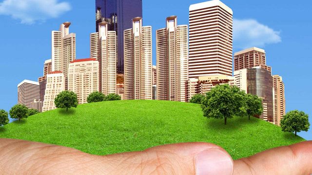 مساحات مختلفة لشراء محلات تجارية فى مدينة الشروق